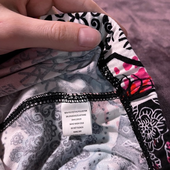 NWOT Leggings OS Fits women's size 3-14 - Picture 3 of 6